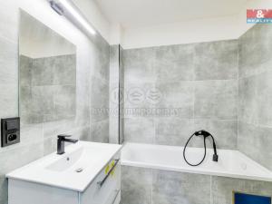 Pronájem bytu 2+kk, Mariánské Lázně - Úšovice, U Zastávky, 66 m2