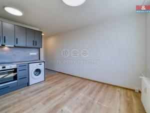 Pronájem bytu 1+1, Mariánské Lázně - Úšovice, Za Tratí, 36 m2
