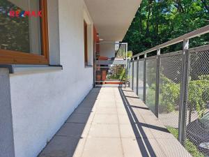 Prodej bytu 2+kk, Praha - Libeň, V zahradách, 60 m2