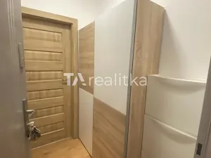 Pronájem bytu 2+kk, Ostrava, Klicperova, 40 m2