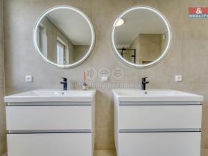 Prodej rodinného domu, Popovičky, Na Skalce, 340 m2