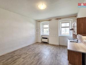 Pronájem bytu 2+kk, Karlovy Vary - Dvory, Na Průhoně, 36 m2