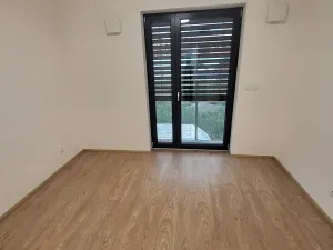 Pronájem bytu 2+kk, Brno, Bratislavská, 61 m2