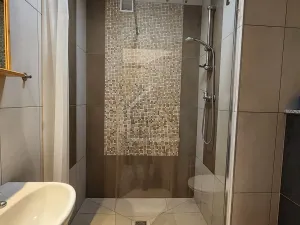 Pronájem pokoje, Praha - Nové Město, Legerova, 107 m2