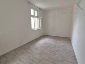 Pronájem bytu 2+kk, Plzeň - Vnitřní Město, Veleslavínova, 50 m2