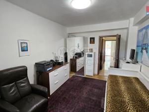 Prodej bytu 3+1, Praha - Holešovice, Ortenovo náměstí, 90 m2