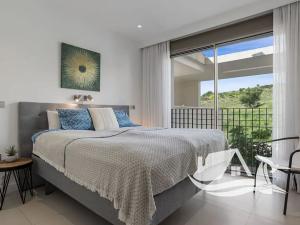 Prodej bytu 3+kk, Estepona, Španělsko, 135 m2