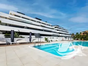 Prodej bytu 3+kk, Estepona, Španělsko, 100 m2