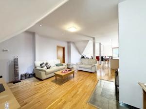 Prodej rodinného domu, Plzeň, Lužní, 260 m2