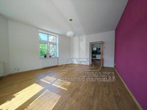 Pronájem bytu 2+1, České Budějovice, 75 m2