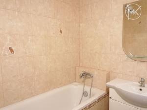 Pronájem bytu 2+1, Hluk, Závodní, 60 m2
