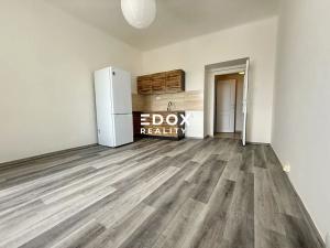 Pronájem bytu 1+kk, Praha - Strašnice, V olšinách, 34 m2