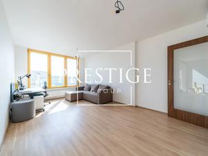 Pronájem bytu 2+kk, Praha - Smíchov, Nádražní, 65 m2
