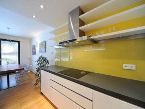 Pronájem rodinného domu, Praha - Horní Měcholupy, Sudkova, 121 m2