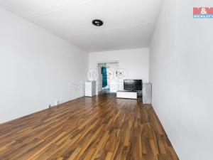Prodej bytu 3+1, Spálené Poříčí, Zámecká, 83 m2