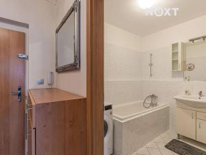 Pronájem bytu 2+kk, Jinočany, Za Devítkou, 52 m2