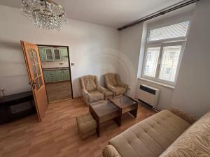 Pronájem bytu 2+1, České Budějovice, Matice školské, 63 m2
