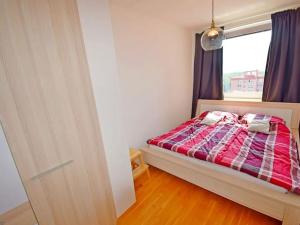 Pronájem bytu 2+kk, Praha - Troja, Hnězdenská, 51 m2