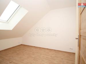 Pronájem bytu 1+1, Hradec Králové - Pražské Předměstí, S. K. Neumanna, 45 m2