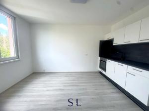 Pronájem bytu 2+kk, Liberec, Soukenická, 36 m2