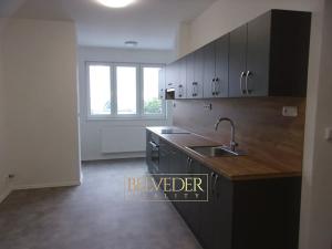 Pronájem bytu 3+1, Teplice, U Červeného kostela, 80 m2
