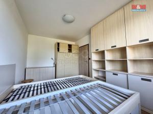 Pronájem bytu 2+kk, Praha - Řepy, Kutrovická, 60 m2
