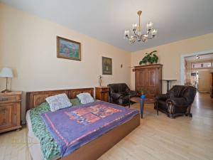 Prodej bytu 3+1, Praha - Karlín, Sokolovská, 94 m2