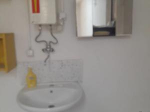 Pronájem skladu, Praha - Smíchov, Jindřicha Plachty, 13 m2