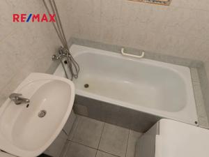 Prodej bytu 2+1, Praha - Hloubětín, Zelenečská, 48 m2