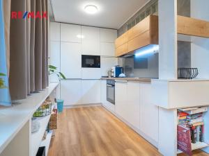 Pronájem bytu 3+kk, Pardubice, S. K. Neumanna, 55 m2