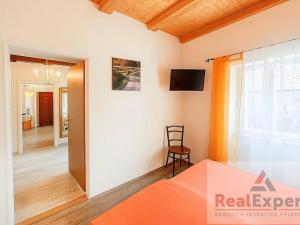 Prodej zemědělské usedlosti, Vraný, 250 m2