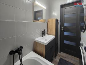 Prodej bytu 3+1, Ostrava, Lechowiczova, 69 m2