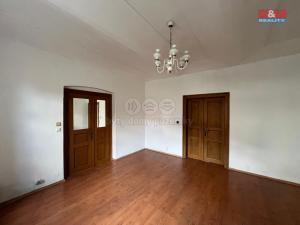 Prodej rodinného domu, Chožov, 130 m2