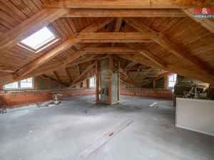 Prodej rodinného domu, Olšany - Klášterec, 222 m2