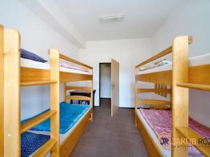 Prodej komerčního pozemku, Heřmánkovice, 40632 m2