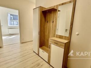 Pronájem bytu 2+kk, Opava, Císařského pluku, 62 m2