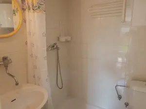 Prodej chaty, Hradčany, 24 m2