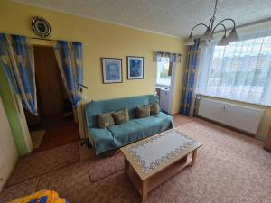 Pronájem bytu 1+kk, Praha - Chodov, Bachova, 30 m2