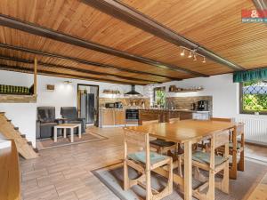 Prodej rodinného domu, Bulovka, 350 m2