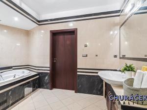 Prodej bytu 3+kk, Praha - Kunratice, Merhoutova, 114 m2