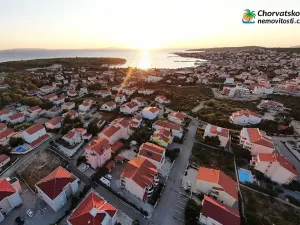 Prodej bytu 4+kk, Novalja, Chorvatsko, 69 m2