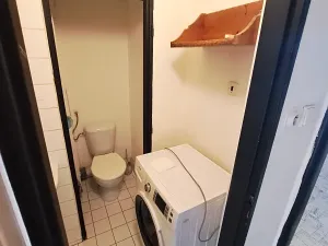 Pronájem bytu 1+kk, Praha - Radotín, Vrážská, 28 m2