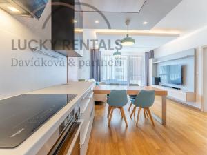 Pronájem bytu 2+kk, Praha - Modřany, Zlochova, 56 m2