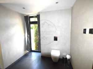 Prodej rodinného domu, Mikulovice, 380 m2