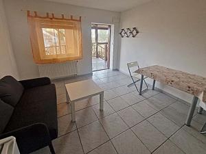 Pronájem bytu 1+1, Praha - Břevnov, Na zástřelu, 34 m2
