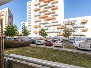Prodej bytu 1+kk, Praha - Horní Měcholupy, Modenská, 39 m2