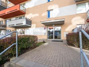 Prodej bytu 1+kk, Praha - Horní Měcholupy, Modenská, 39 m2