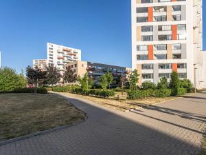 Prodej bytu 1+kk, Praha - Horní Měcholupy, Modenská, 39 m2