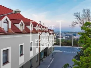 Pronájem bytu 1+kk, Praha - Prosek, Prosecká, 15 m2