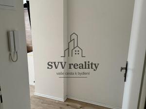 Prodej bytu 1+1, Praha - Smíchov, Holubova, 45 m2